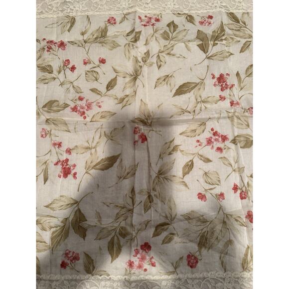 Vintage Pierre Balmain cotton handkerchief with lace trim - Picture 5 of 8